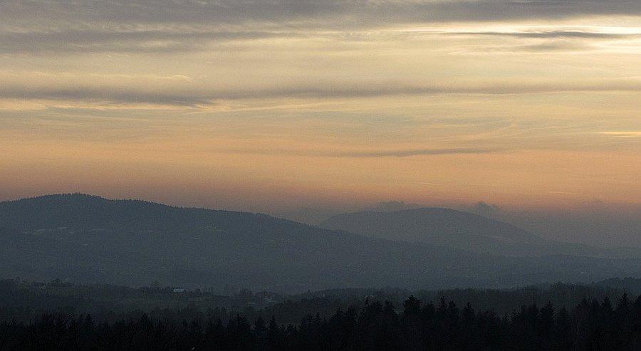 Zamglone Góry Grybowskie