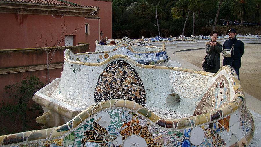 Ławeczka w parku Guell