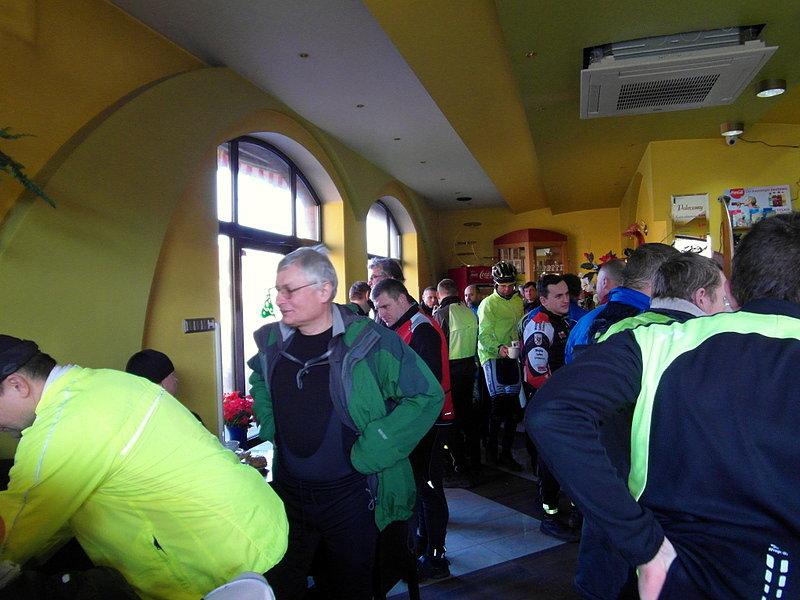Około 40 osób odwiedziło cukiernię Jędruś