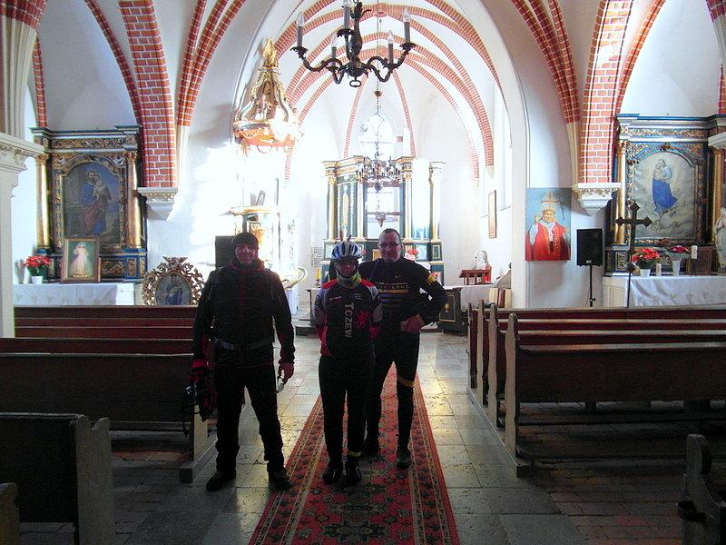 Wnętrze kościoła w Tuji