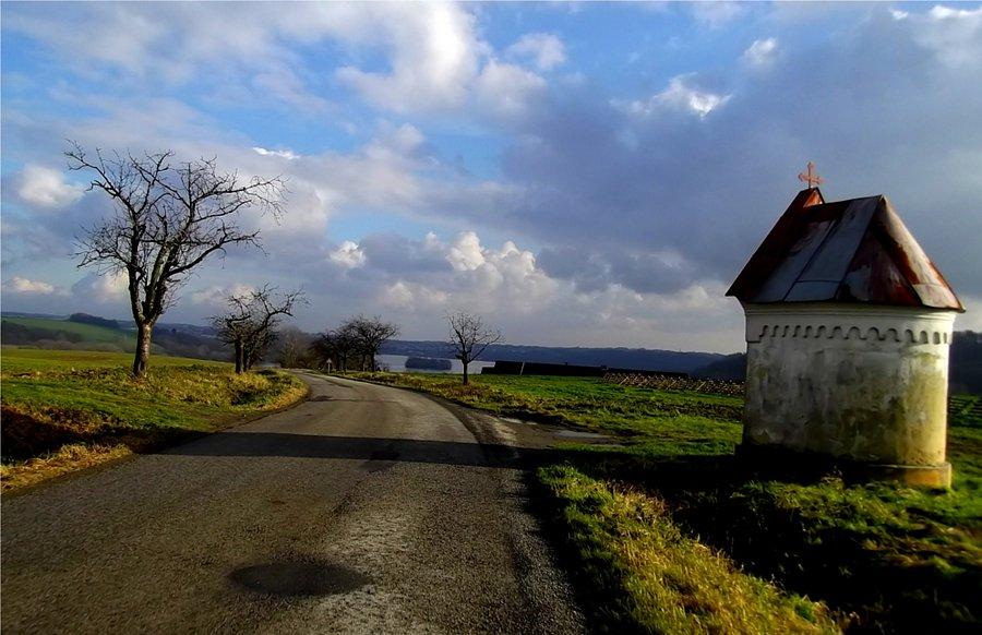 Kapliczka na górce