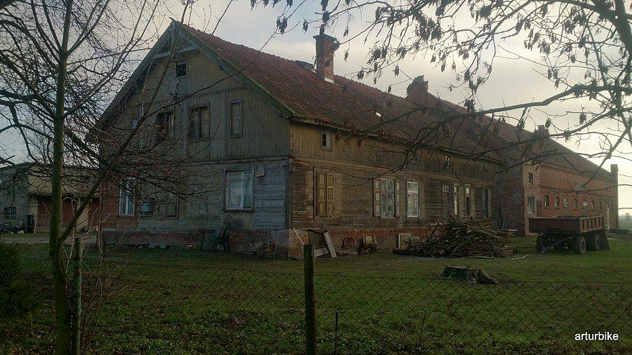 Mirowo zagroda olenderska
