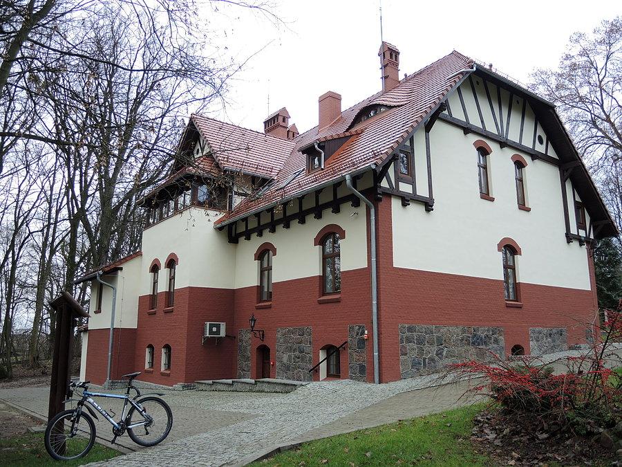 Nadleśnictwo Sarbia - siedziba główna