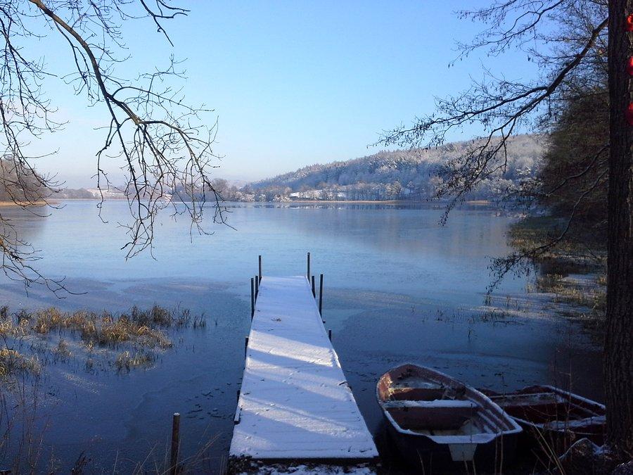 Pomost nad jeziorem