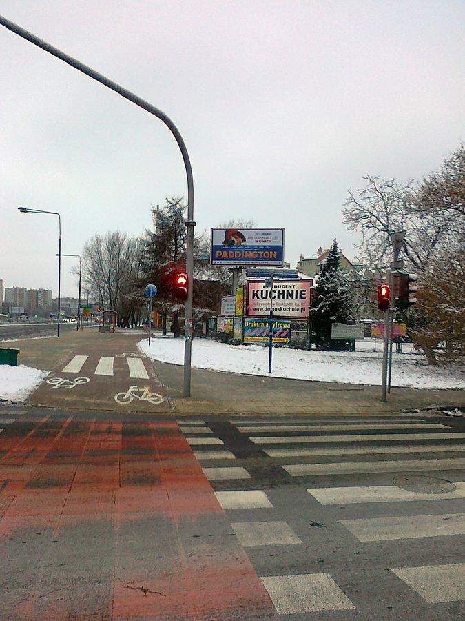 Fragmenty ładnie odśnieżonych ddr