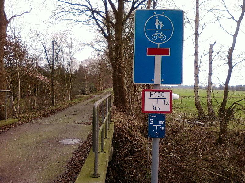 Droga ślepa nie dla rowerzystów i pieszych