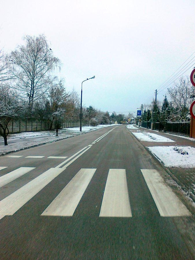 Czysta i sucha jezdnia na Grotach