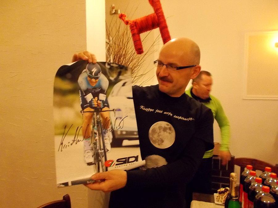 Impreza 50.000 Roberta - plakat z autografem Michała Kwiatkowskiego