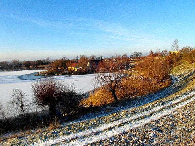 Widok na tzw gliniankę w Czatkowach