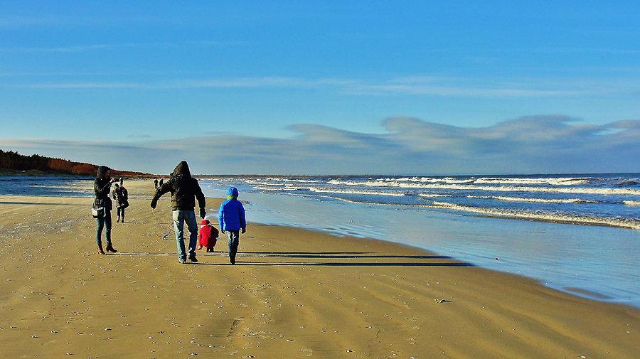 Zimowa wycieczka nad morze - Jantar. Plaża