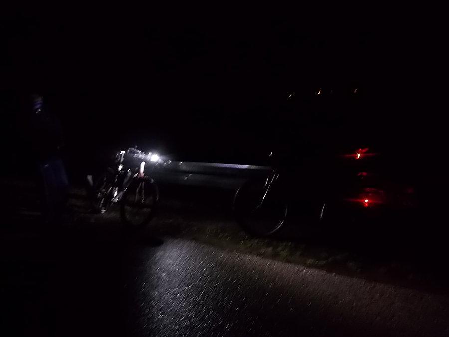 Z Robertem wjeżdżamy na drogę techniczną przy S22