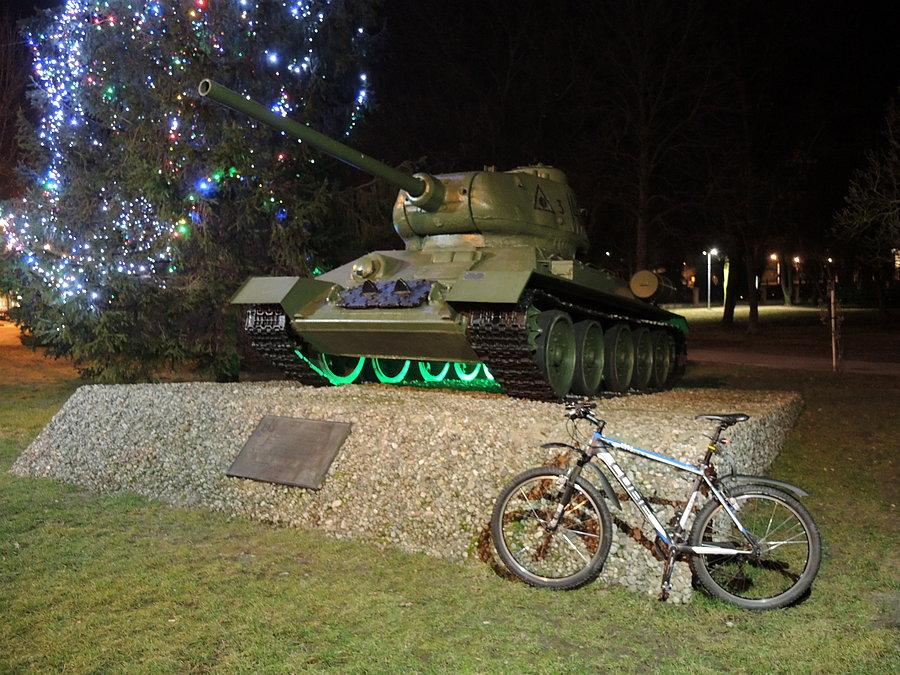 Czołg T-34 w Czarnkowie