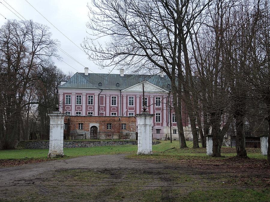 Pałac Sapiehów - Wieleń
