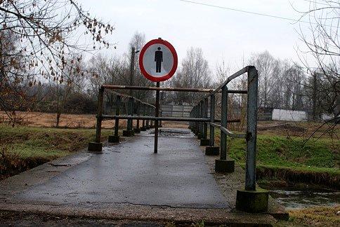 Ups, mostek zmaknięty na 4 spusty, jadę więc w przeciwnym kierunku