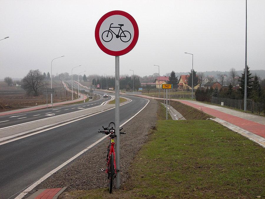 "B-9" - zmora rowerzystów
