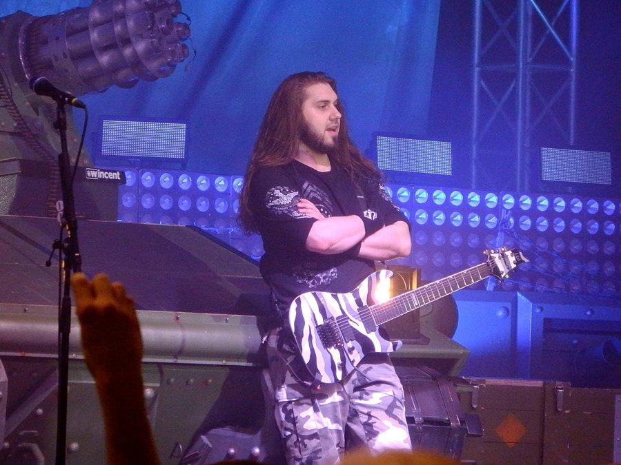 Chris się zastanawia, co tu się wyprawia :)