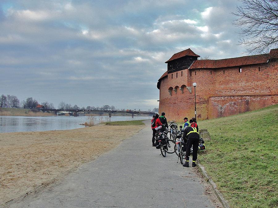 Wzdłuż Doliny Nogatu, szlakiem rowerowym Powiśla. Malbork