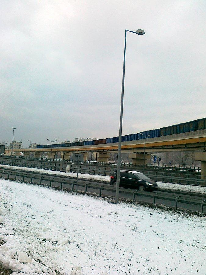 "A tych wagonów jest ze czterdzieści.."