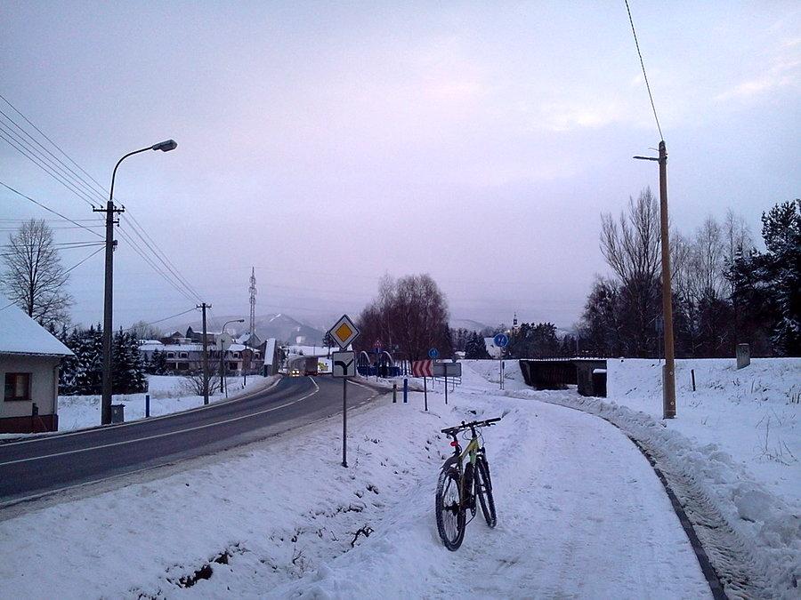 Ropice ścieżka rowerowa