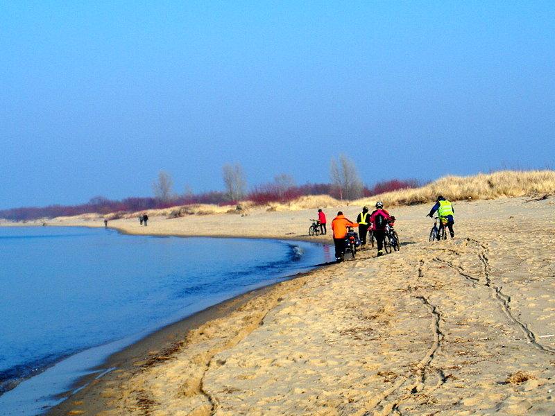 Do rezerwatu - droga po plaży