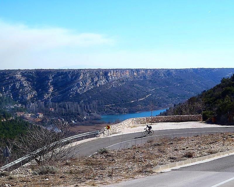 Zjazd do Krka