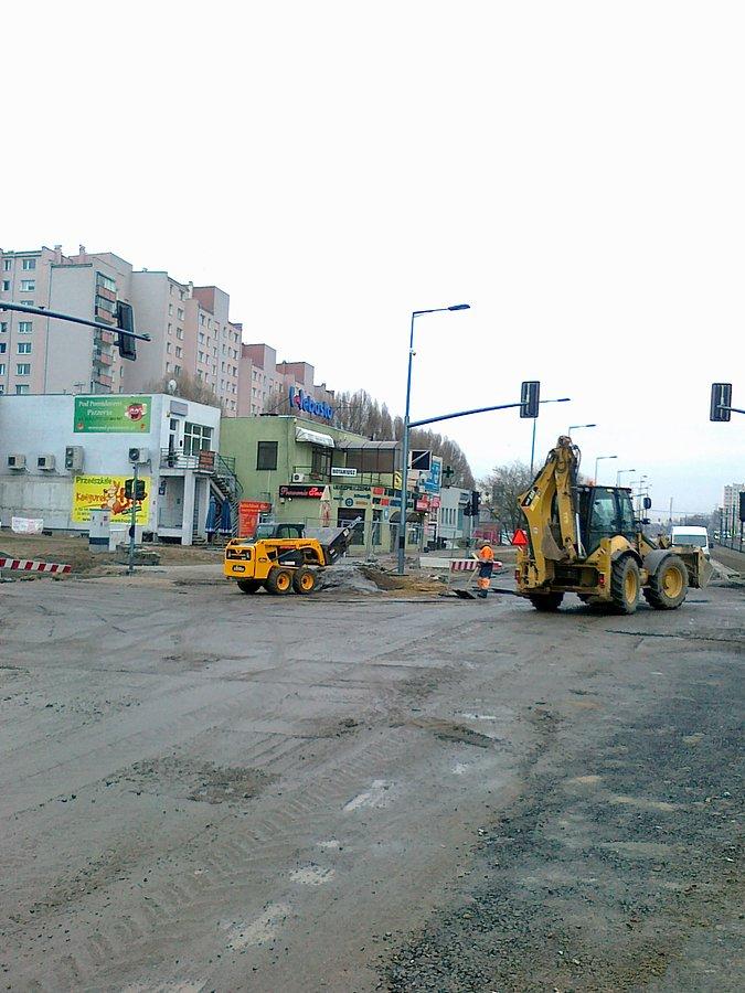 Tramwaj już jeździ, a teraz pora na dalsze prace