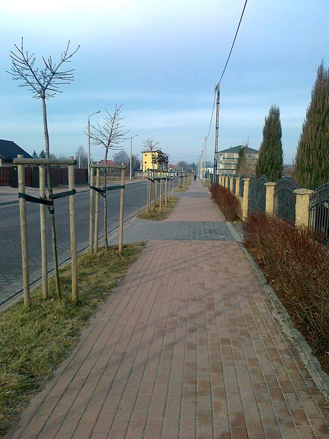 W Ożarowie świeciło niemrawo