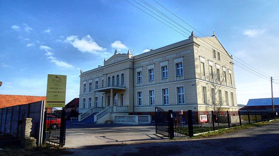 Pałac w Trzebiatowie