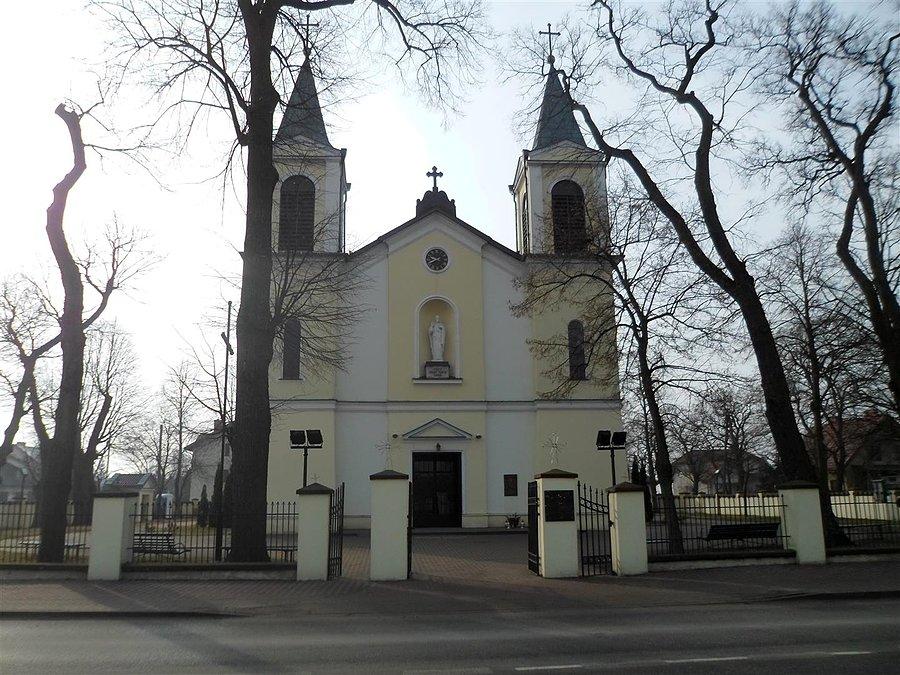 Borzęcin - kościół