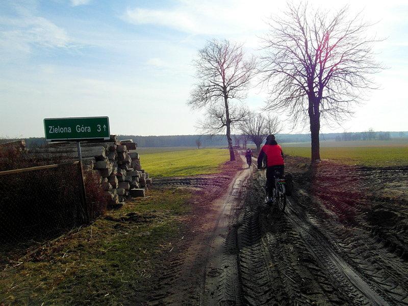 Szutrami do Zielonej Góry