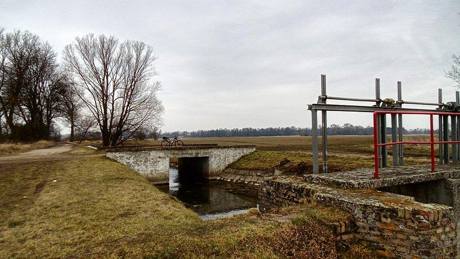 Kolejne hydrotechniczne urządzenia