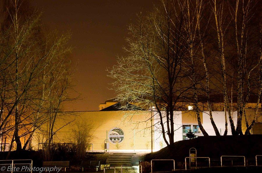 Park Żwirowisko nocą