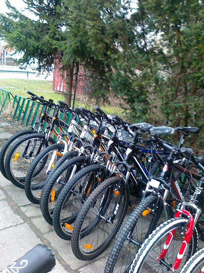 Po drugie w serwisie rowerowym już wystawili rowery na sprzedaż