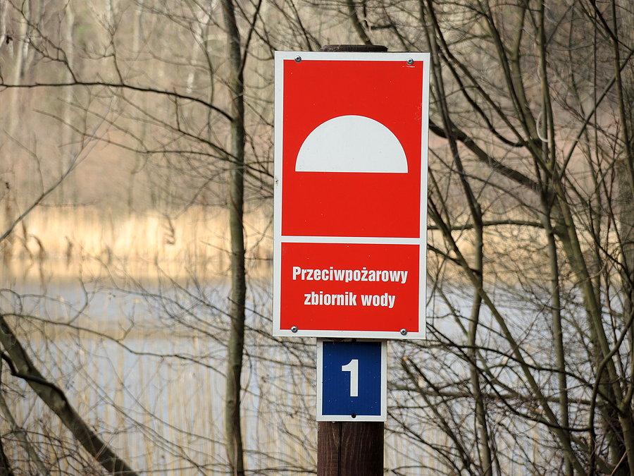 Zbiornik pożarowy w okolicy Krucza cd