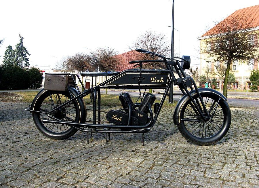 Replika motocykla Lech