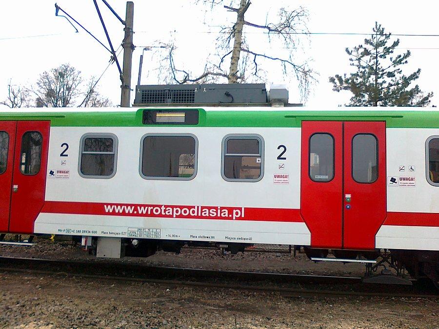 Pociąg podmiejski, ciekawa nazwa