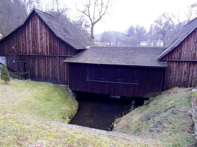 Zabytkowa kuźnia wodna nad potokiem Oliwskim - 1597