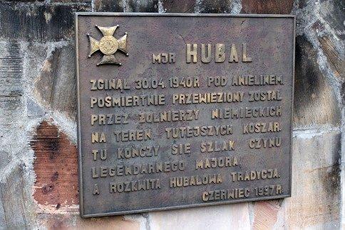 Tablica przed wejściem na Jednostkę Wojskową