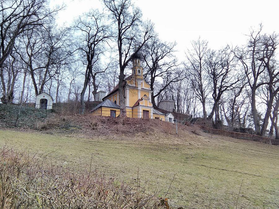 Kapliczka na Calvarienberg, Donauwörth - dookoła pełno małych kaplic, kościołów, świątyń