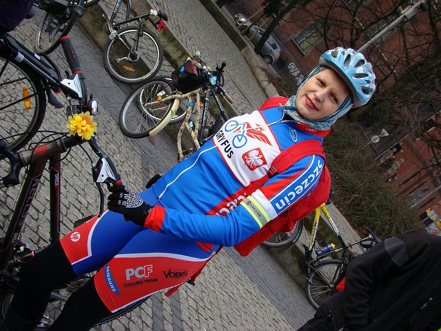 Rowerowy Dzień Kobiet 2015 Szczecin - Przedstawicielka klubu rowerowego Gryfus