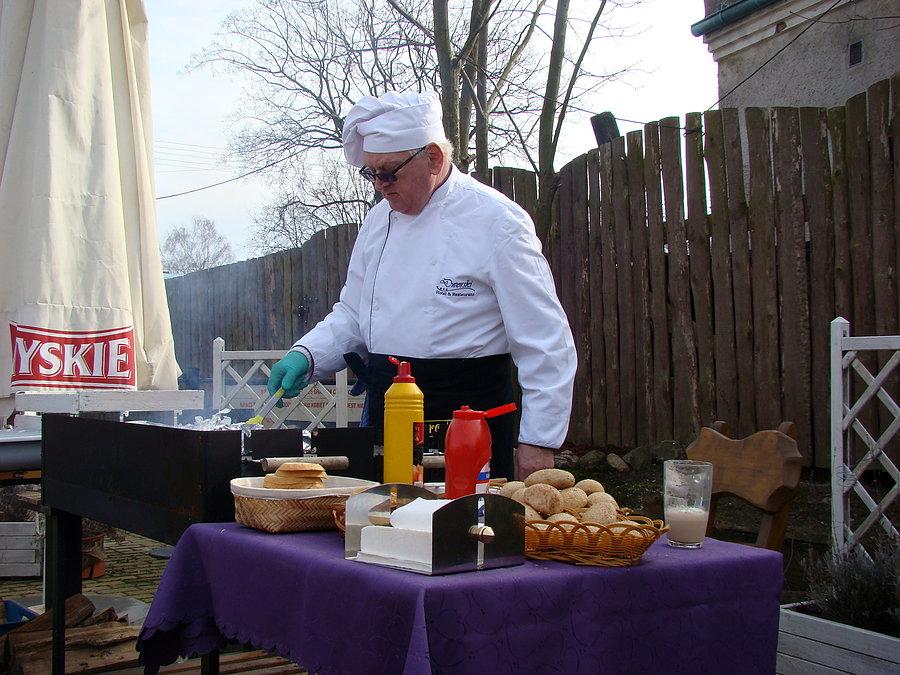 Rowerowy Dzień Kobiet 2015 Szczecin . Tanowo Lawendowa - mistrz grilowania