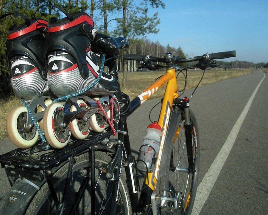 Rowerem na trening rolkowy