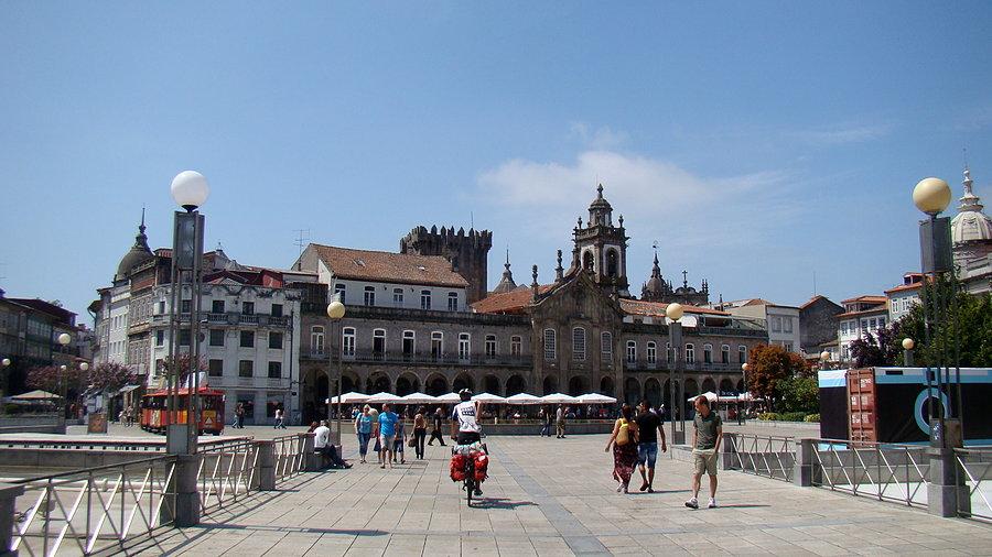 Zwiedzamy miasto