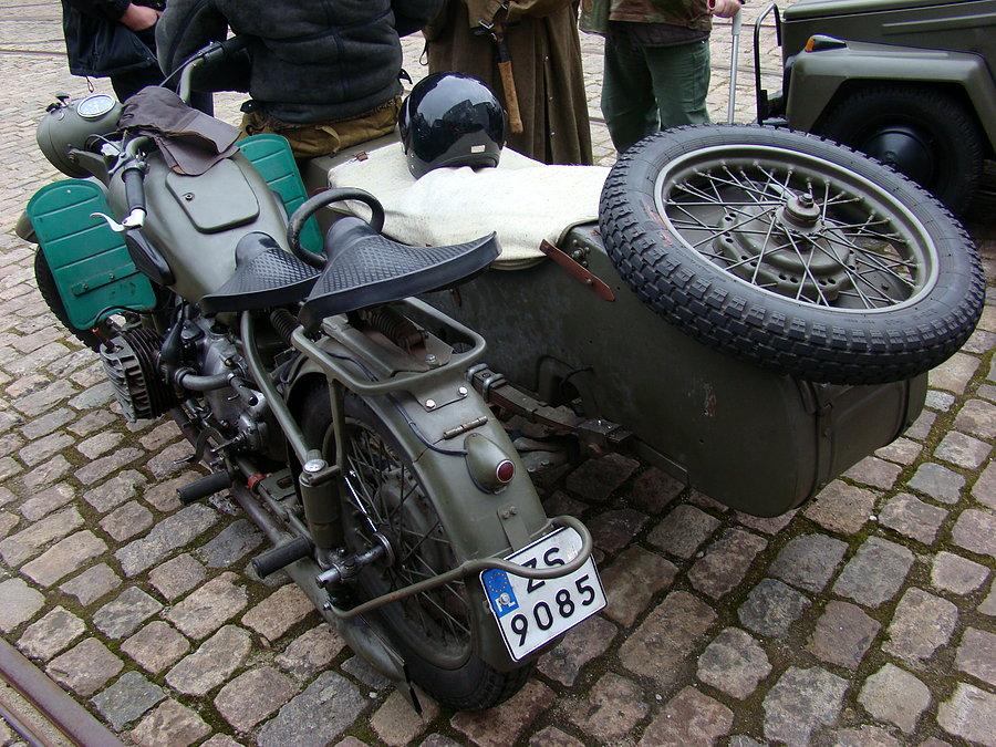 Był i jeden motocykl - współczuję jezdy do Kołobrzegu w taka pogode