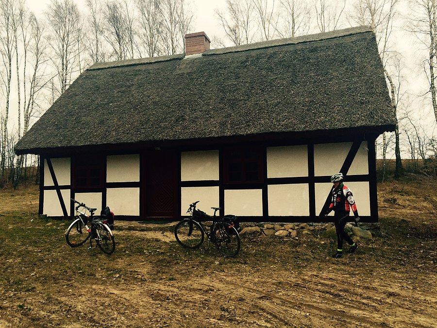 Wyremontowana Checz Kaszubska w której w latach 80tych spałem kilka nocy piękne wspomnienia