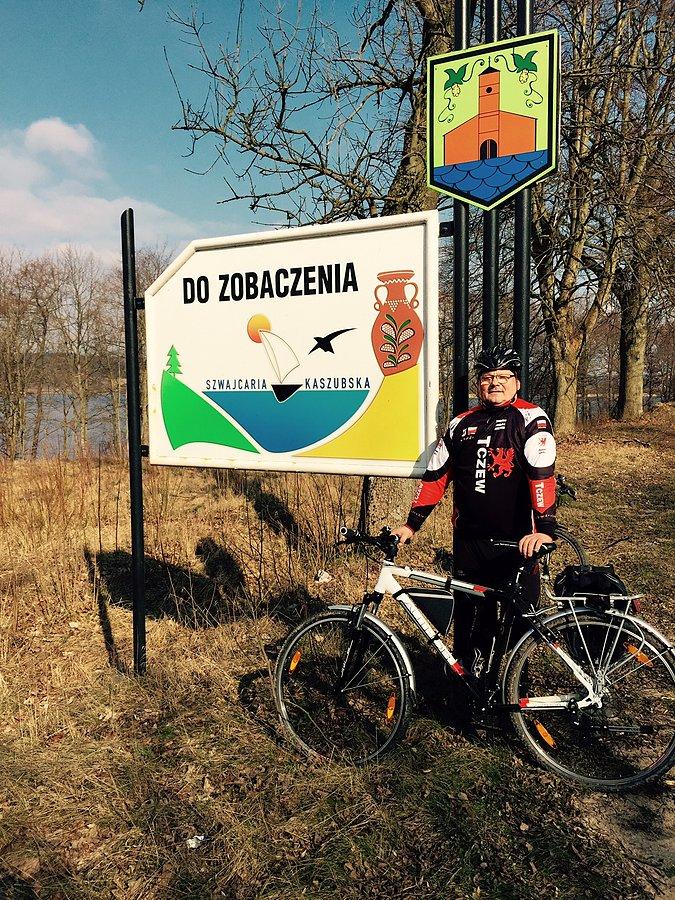 To sobie jedziemy dookoła tego parku