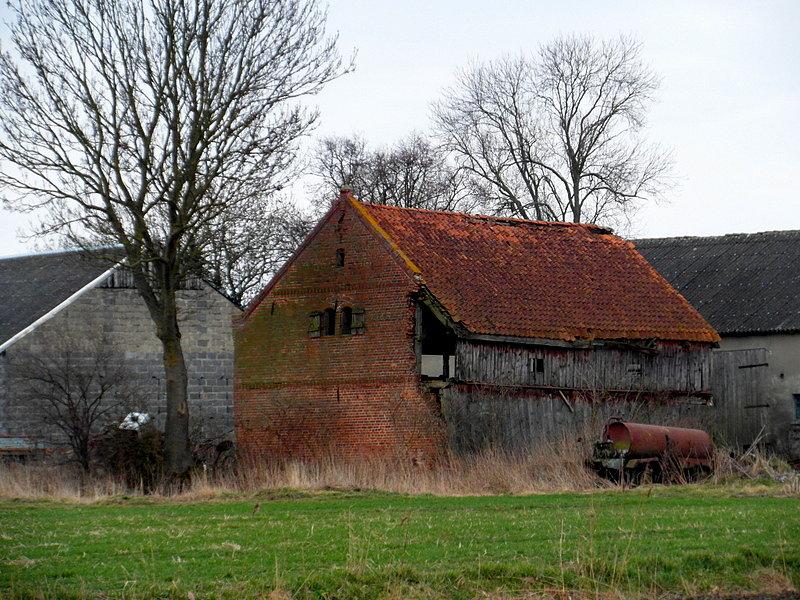 Stara stodoła w Borętach