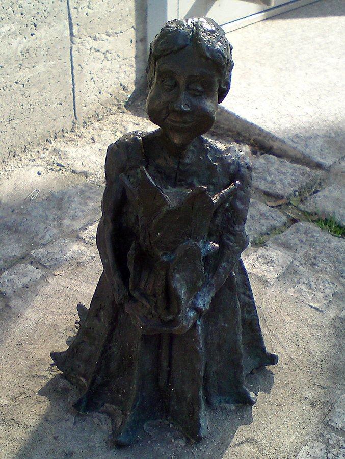 Marysia Pięknisia, ul. Widok