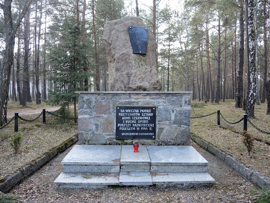 Pomnik zwiadowców w Rzecinie