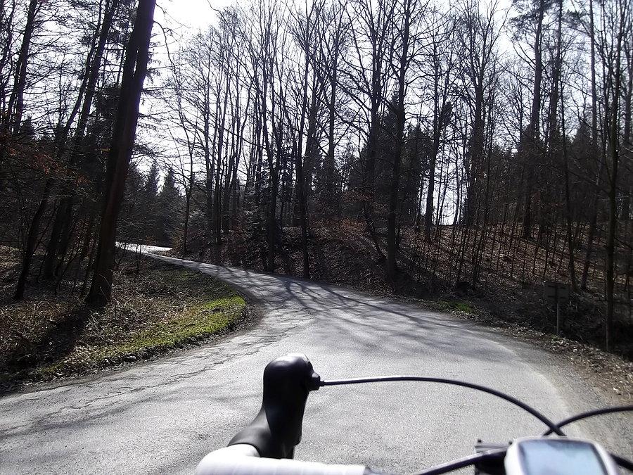 Podjazd z Háj ve Slezsku do Hrabyně